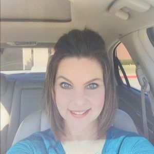 Meet your Posher, Kelli